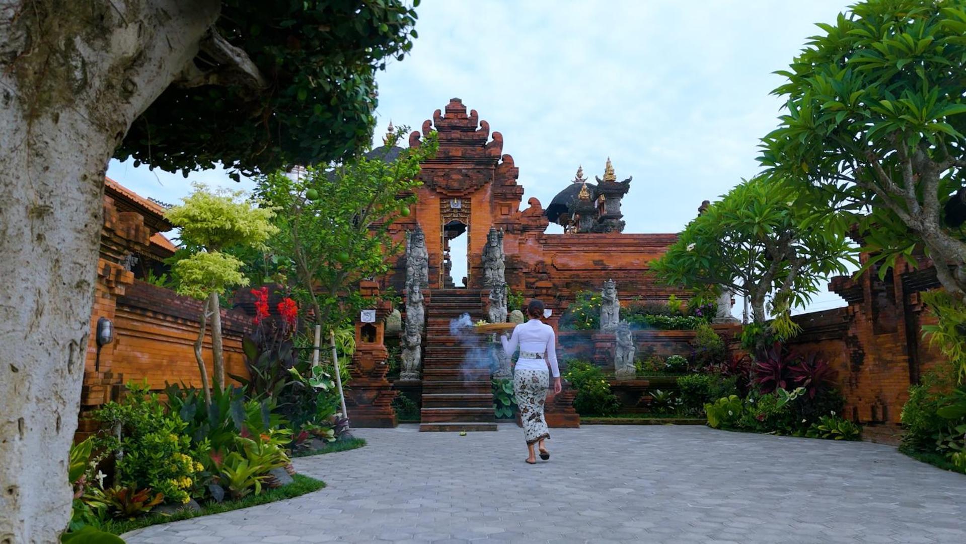 Taman Prabhawa Hotel Sukawati  Luaran gambar